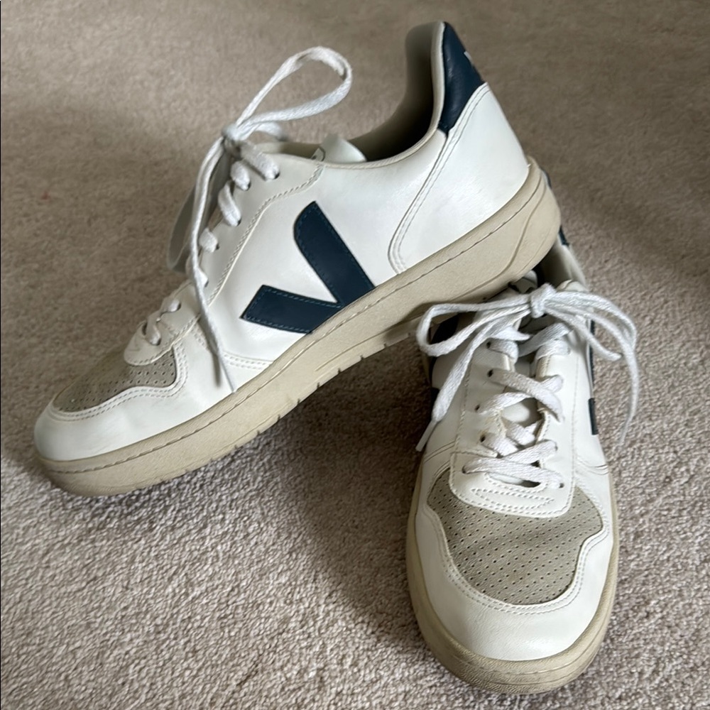 Veja Men's White and Blue Sneakers
